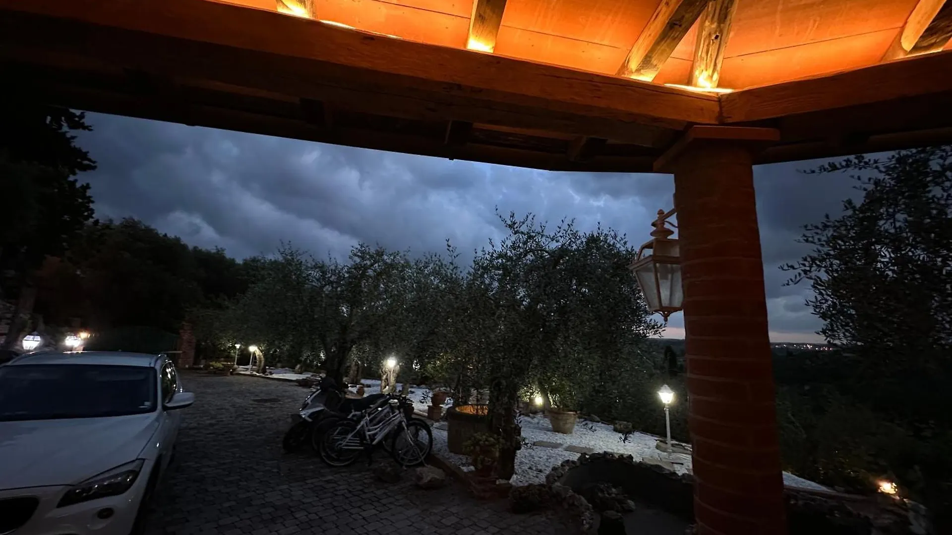 Agrihome Di Alberto Giuseppe Gulotta - Bella Vista B&B - Chalet Marinaresco Massarosa Apartment